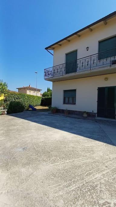 Casa Vacanze Luisa Lazzeretto Exterior foto